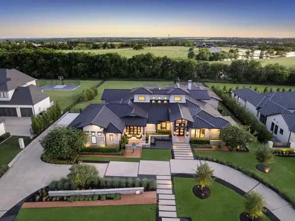 528 Lodge Hill Drive, Heath, TX 75032