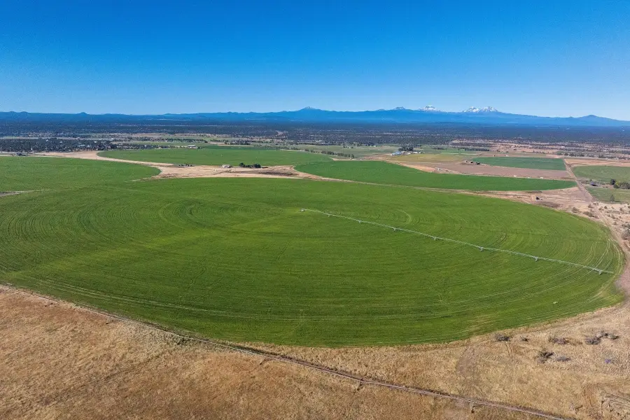 11705 SW Shumway Road, Powell Butte, OR 97753 - #3