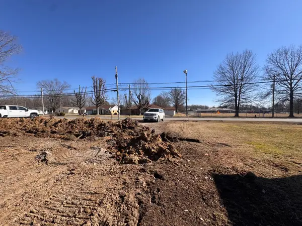 1608 N. State Street, Marion, IL 62959