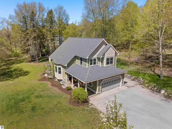 1212 Bailey, Benzonia, MI 49616