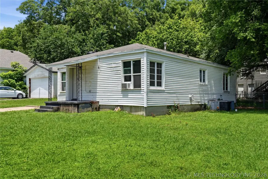 2100 Garland Street, Muskogee, OK 74401 - #2