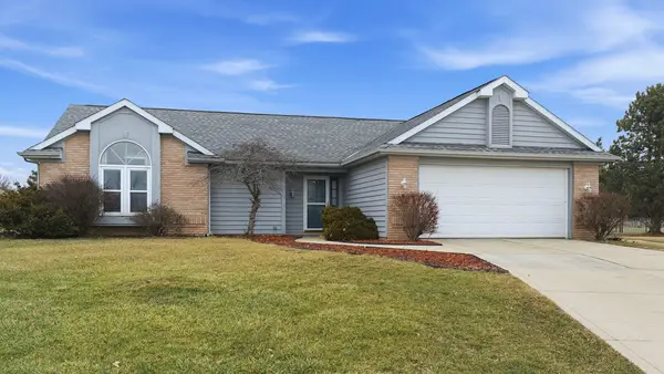 606 Diamond Point Place, Fort Wayne, IN 46804