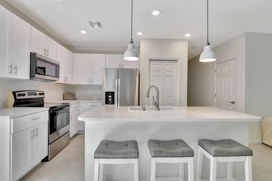 15489 Wildflower Circle, Naples, FL 34119 - #2