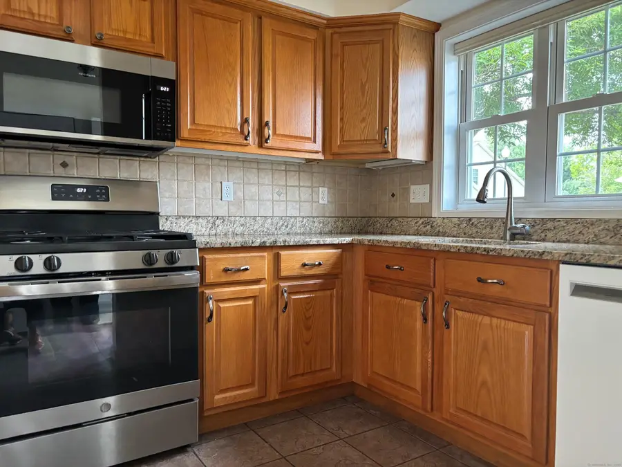 511 Elm Street #9-1 #9-1, North Haven, CT 06473 - #2