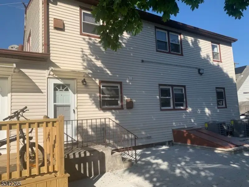 700 Louis Ave, Linden, NJ 07036 - Image #2