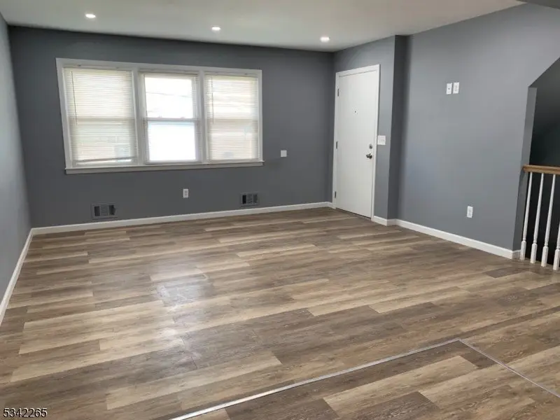 700 Louis Ave, Linden, NJ 07036 - Image #3