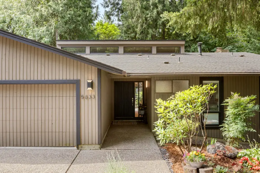 5833 SW Lane Ct, Portland, OR 97221 - #3