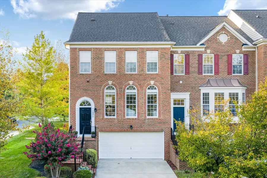 19217 Kepharts Mill Ter, Leesburg, VA 20176 - #2