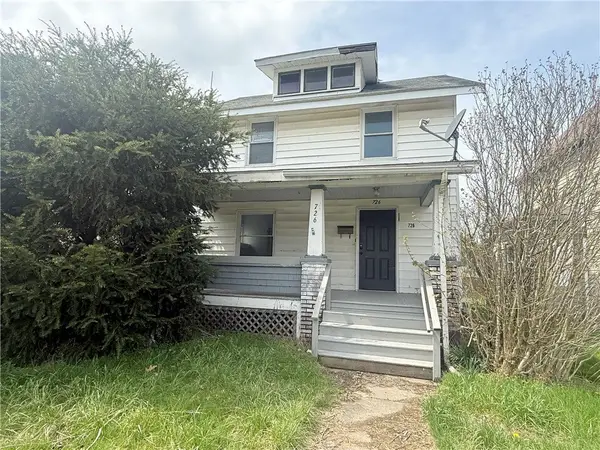 726 Baldwin Ave, Sharon, PA 16146