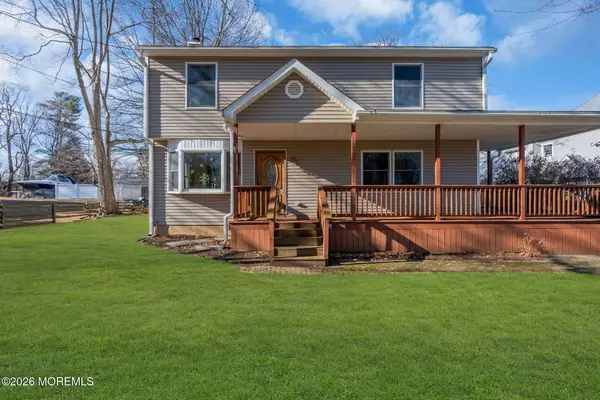 151 Magnolia Lane, Middletown, NJ 07748