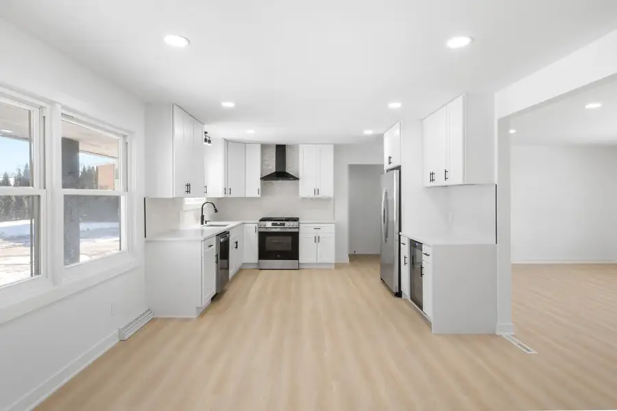 1734 Rosedale Court, Aurora, IL 60506 - Image #3