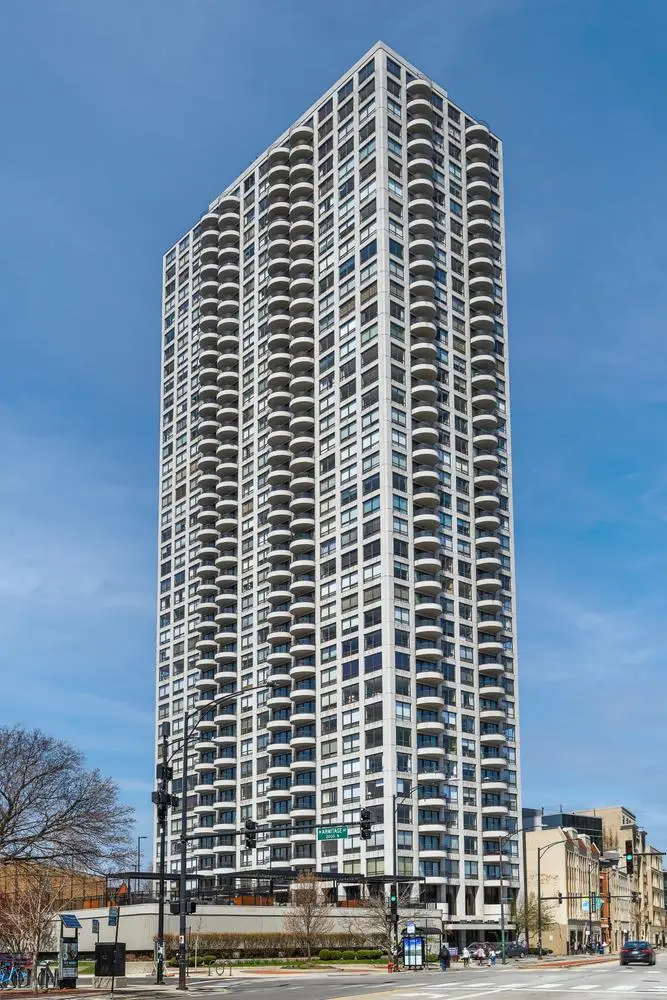 2020 N Lincoln Park West #38ML, Chicago, IL 60614 - #1
