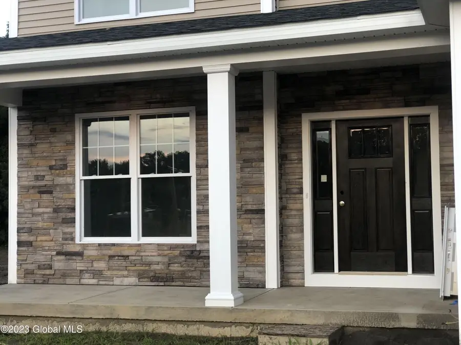 17 Wyatt's Way, Clifton Park, NY 12065 - #3