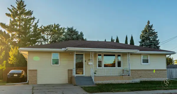 1754 18th Avenue, Columbus, NE 68601