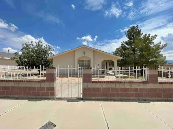 1100 Fresno Street, Anthony, TX 79821