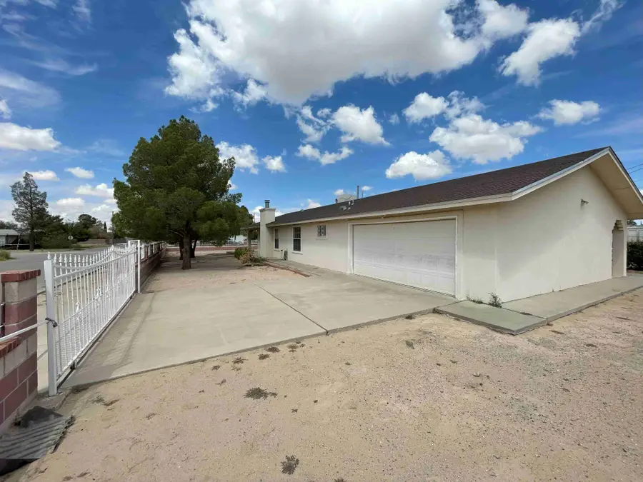 1100 Fresno Street, Anthony, TX 79821 - Image #2