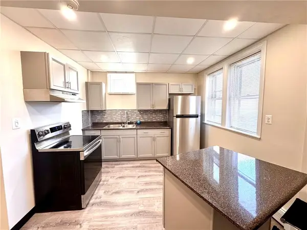 143 Pidge Avenue #5 #5, Pawtucket, RI 02860