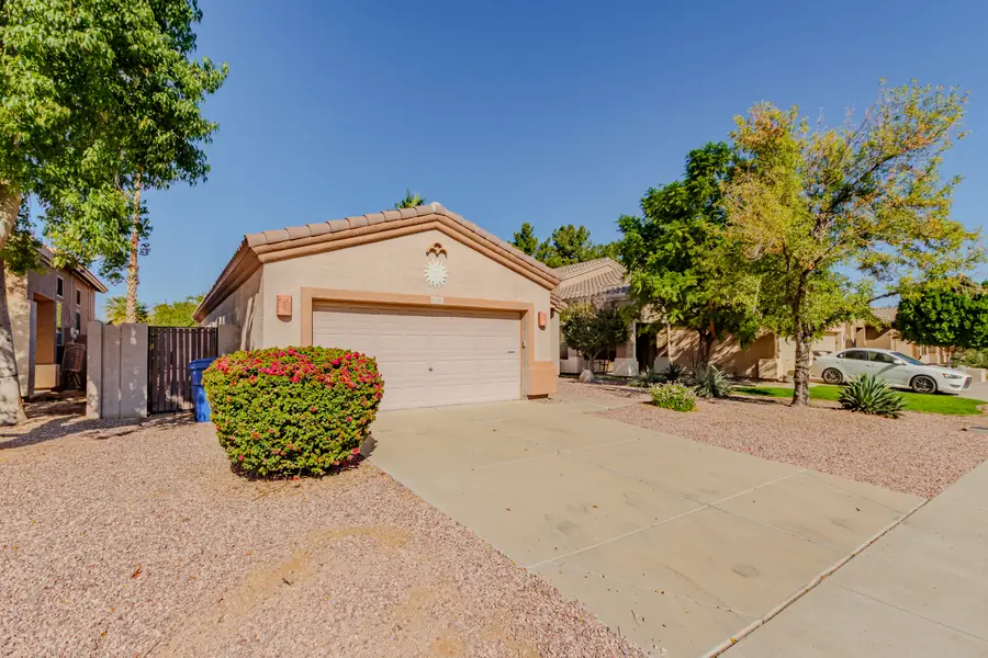 15282 W Country Gables Drive, Surprise, AZ 85379 - Image #3