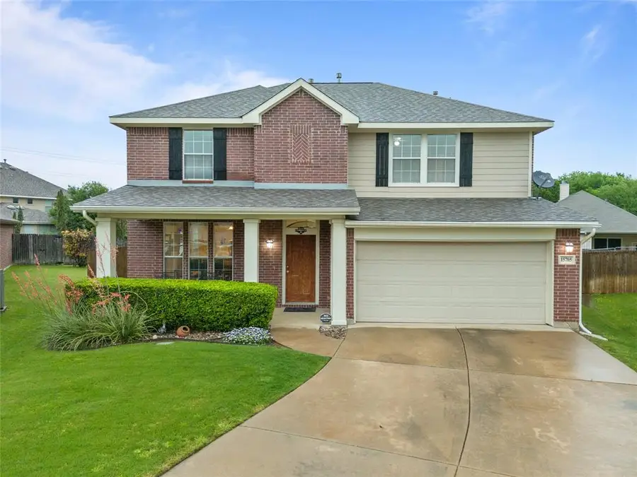 15705 Ringdove Court, Justin Roanoke, TX 76262 - Image #2