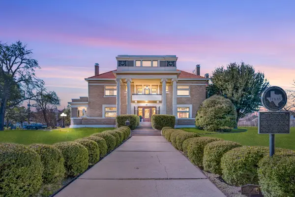 705 Griffith Avenue, Terrell, TX 75160