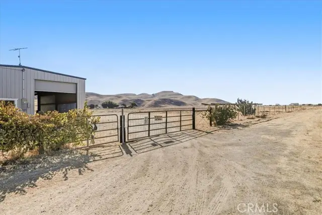 485 S 8 Th Street, Shandon, CA 93461 - Image #1