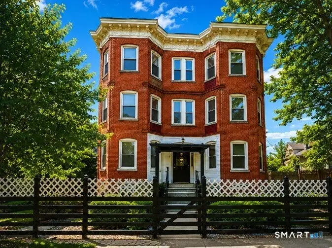 37-39 Elliott Street #2R, Hartford, CT 06114 - #1