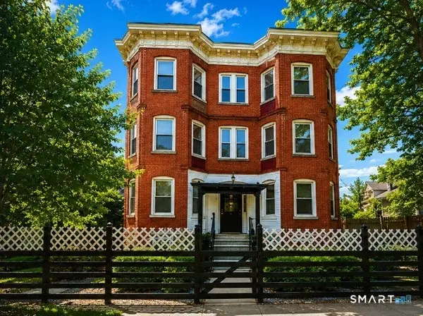 37-39 Elliott Street #2R, Hartford, CT 06114