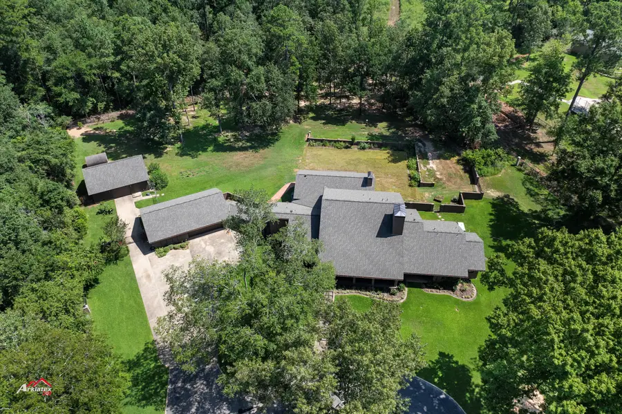 708 Richardson Lane, Henderson, TX 75654 - Image #3