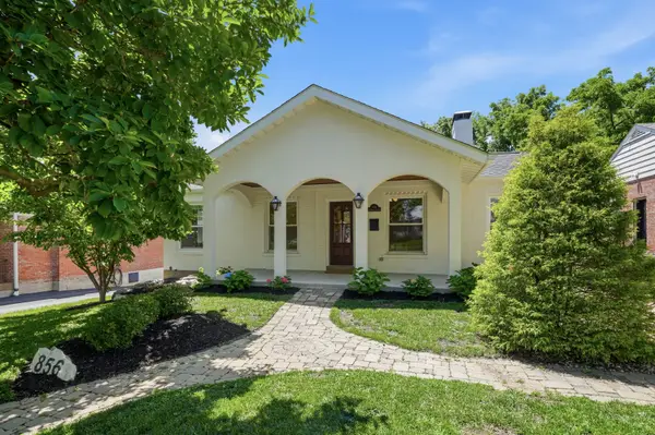 856 Fuhrmann Terrace, Kirkwood, MO 63122