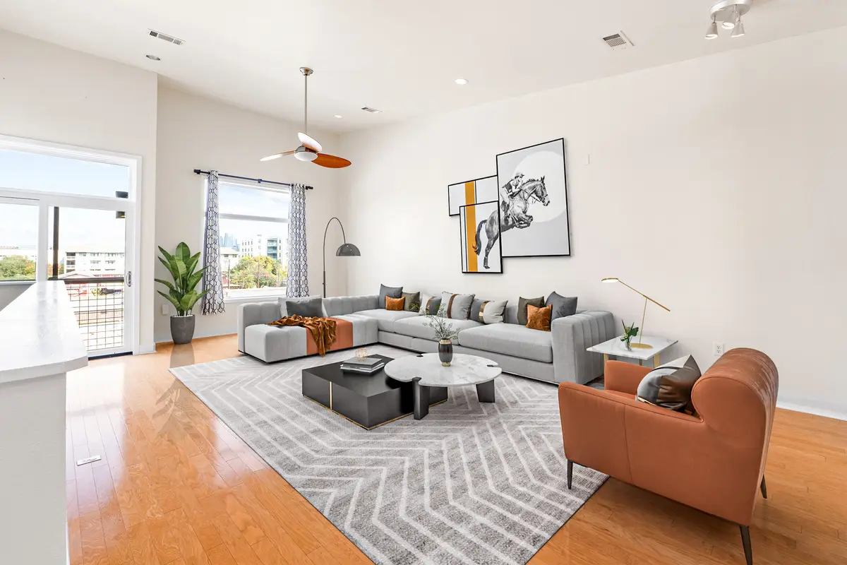 1702 S Lamar Blvd #9, Austin, TX 78704 - #1