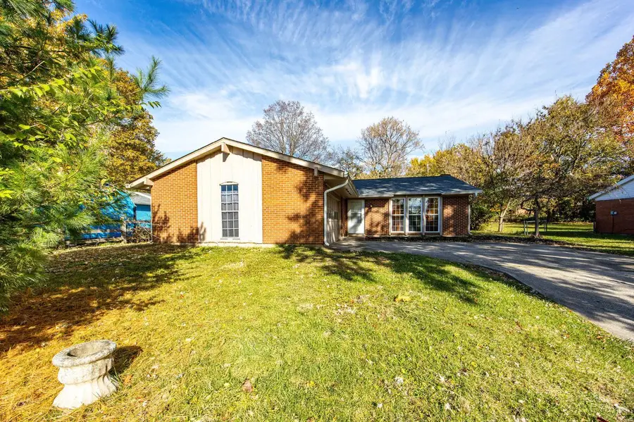 626 W Chestnut Street, Oxford, OH 45056 - #2