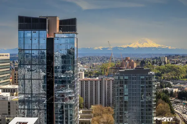 800 Columbia Street #515, Seattle, WA 98104