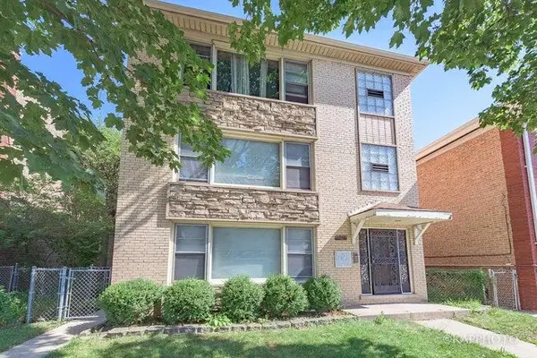 5942 W Addison Street #1, Chicago, IL 60634