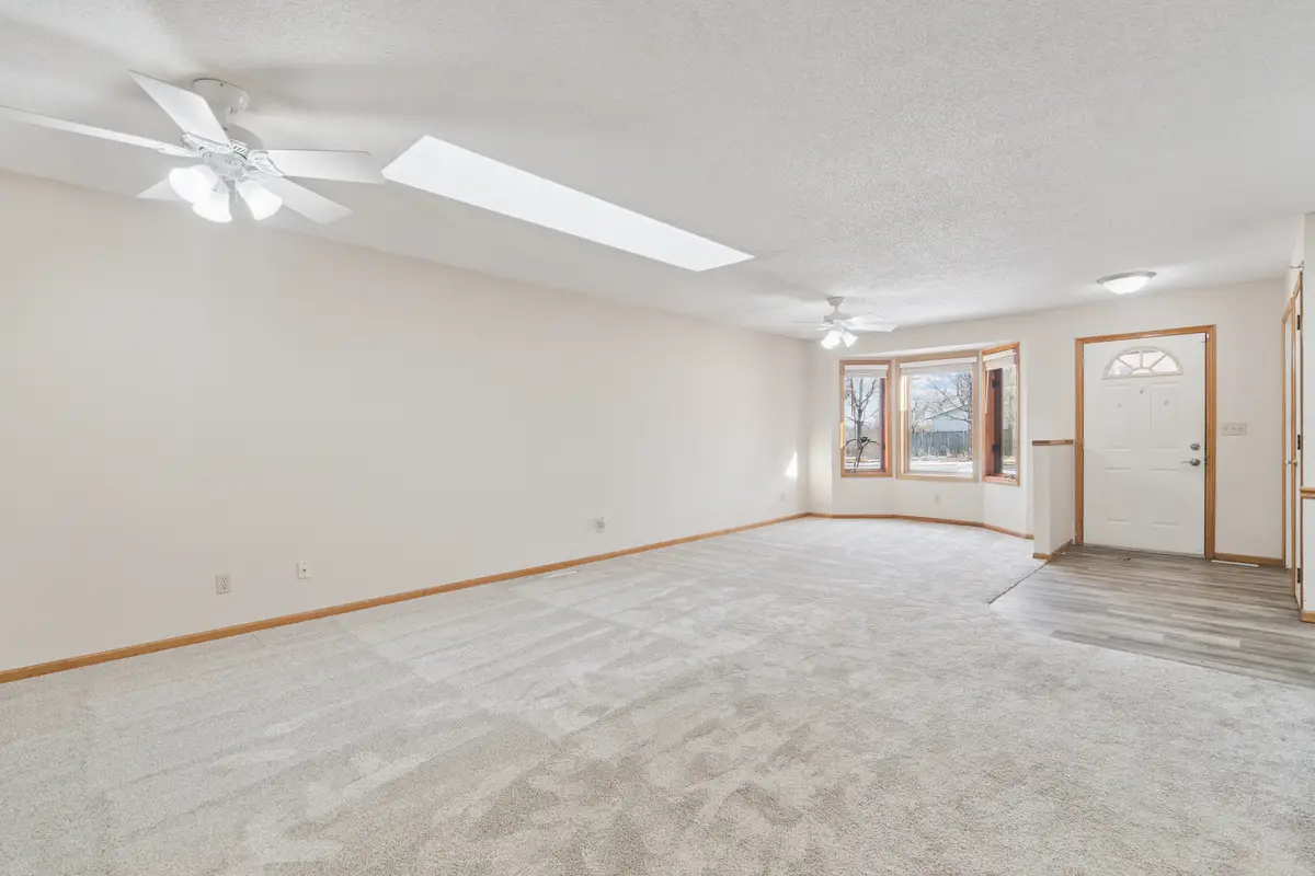 140 35th St Drive Se #2, Cedar Rapids, IA 52403 - #1