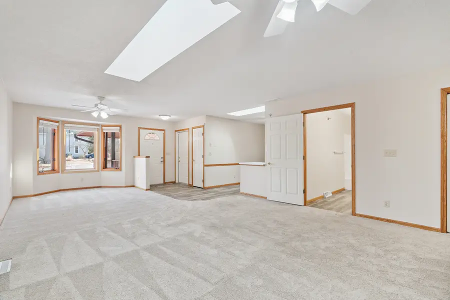 140 35th St Drive Se #2, Cedar Rapids, IA 52403 - #2