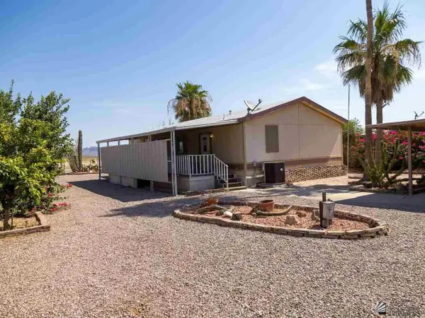 28573 BAKERSFIELD, Wellton, AZ 85356