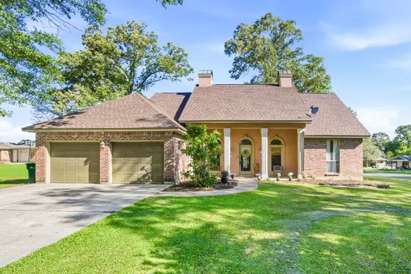 2345 Zelmere St, Zachary, LA 70791