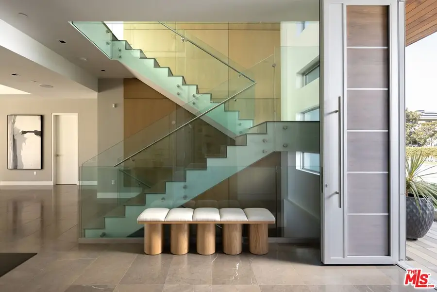 13120 Nimrod Place, Los Angeles, CA 90049 - #3