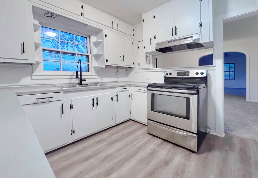 157 Old Pinson Road, Jackson, TN 38301 - Image #2