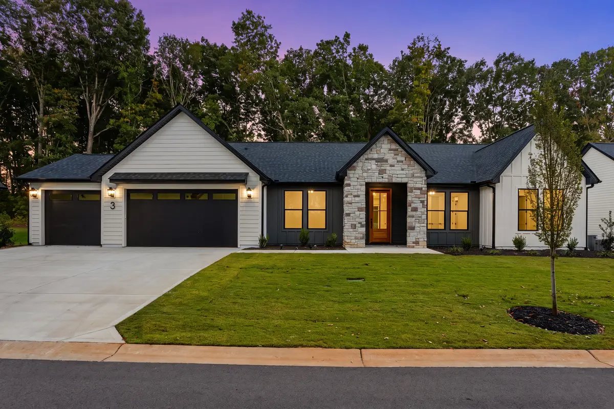 3 Inverrary Drive, Taylors, SC 29687 - #1