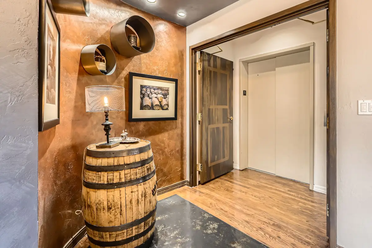 1735 19th Street #5-B, Denver, CO 80202 - #1