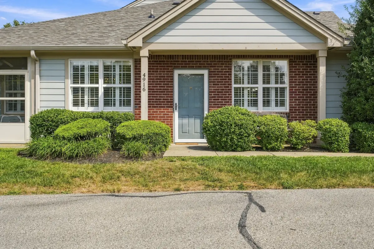 4916 Merton Square, Louisville, KY 40241 - #1