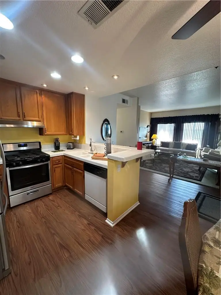 21245 Camelia #27, Lake Forest, CA 92630 - Image #1