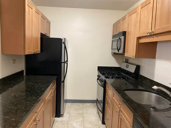 8 Whittier Place , #5F, Boston, MA 02114