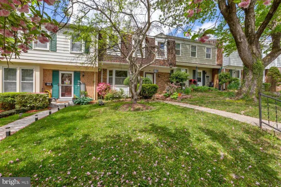 9 Oak Shade Road, Gaithersburg, MD 20878 - #2