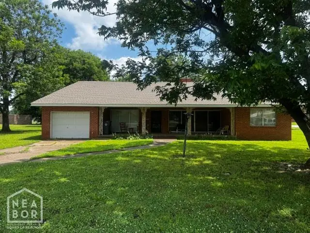 500 W Hill Street, Walnut Ridge, AR 72476 - #2