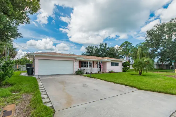 63 Nicholas Drive, DUNEDIN, FL 34698