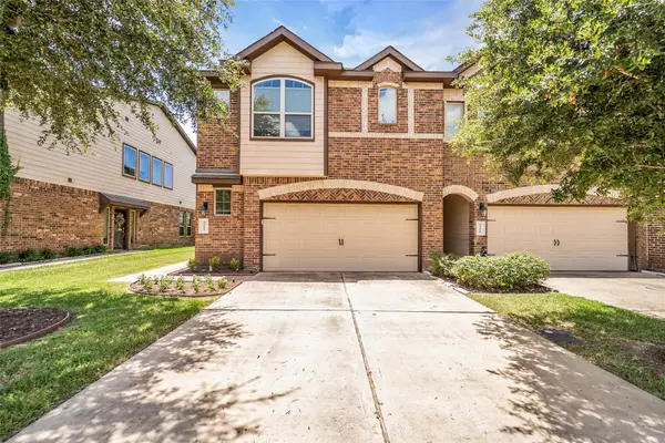 3322 Orchard Bridge Lane, Rosenberg, TX 77471