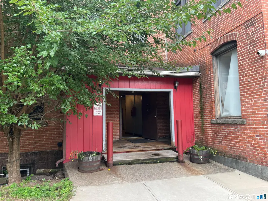 464 Pratt St Extension #105N, Meriden, CT 06450 - #2