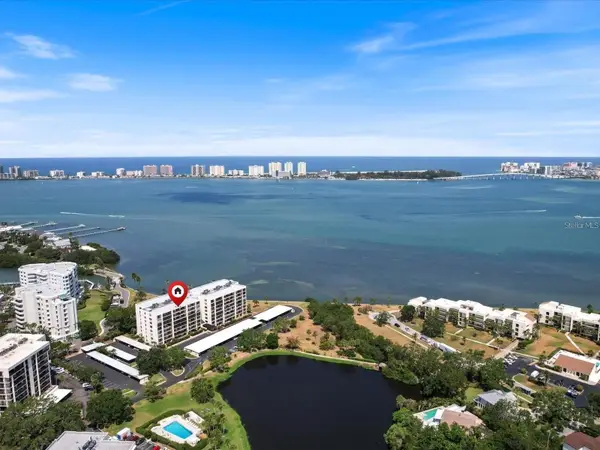 100 OAKMONT LANE #305, BELLEAIR, FL 33756